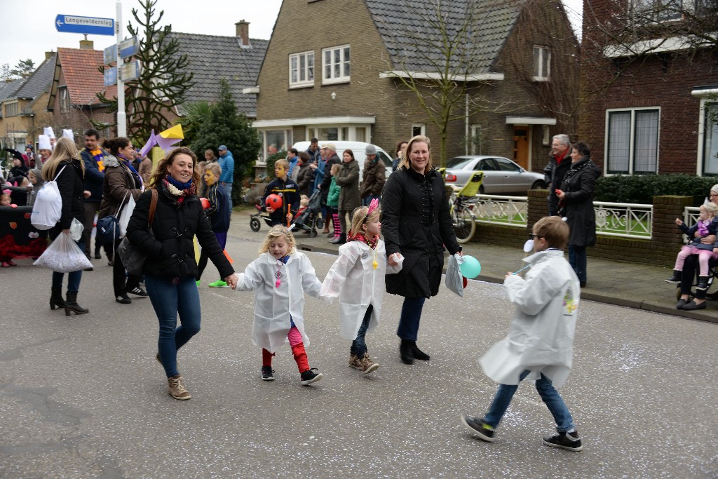 ../Images/Kinderoptocht 2016 033.jpg